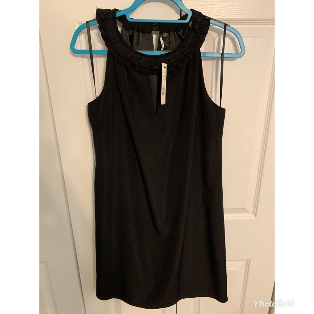 Tahari Halter Neck Sleeveless Black Mini Dress Ruffle Collar Party‎ Cocktail